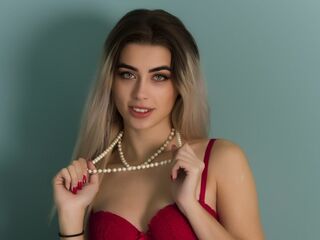 hot cam girl masturbating with vibrator RaysaDavis