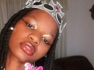 beautiful girl webcam ThandaAgo