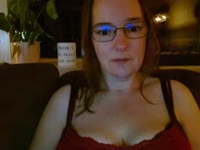 Hey, tja wat moet je hier neerzetten haha. Ik ben Sabina 43 jaar en ben op zoek naar wat plezier, spanning en avontuur.  Dit kan je zo breed zien als je zelf wil haha. Ik hoop iemand te leren kennen die gezellig spontaan en ondeugend kan zijn. Zie je jezelf hierin of heb je gewoon zin in (ont-) spanning zonder verplichtingen dan weet je me te vinden ;)   Liefs Sabina     (Vaak online tussen 19.30-23 uur)