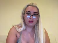 YOU SAW THE TITS. YOU NOTICED THE BUMP. NOW COME HANDLE THE MOUTH.
PREGNANT BRITISH PAWG • 4