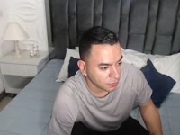 with my firm presence and confident look that does not go unnoticed. My manly bearing, calm smile and my deep voice that transmits confidence. I take care of my style without losing naturalness: I am elegant when it should be, relaxed when the moment calls for it. Passionate and with that sexy touch that comes more from my attitude than from words. I enjoy good conversation, challenges and the details that make a difference.