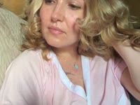 I love deep eye contact, flirty conversations, and making you feel like the center of my world.