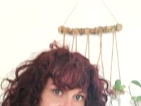 Zelie, sensual and carnal woman of 40 years old. I will be happy to spend a mischievous and complicit moment with you. I like to play, chat, have fun, dress up. I