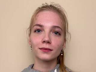 free adultcam CarmanChapmon