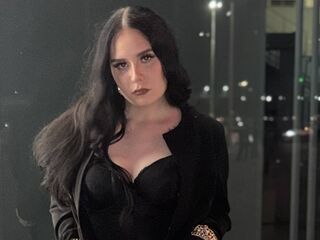 hot strip tease webcam KelsiLowndes