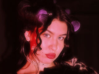 adult chatroom LarondaSuitt