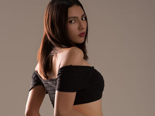hot cam girl fingering LilithGracee
