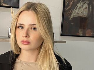 masturbating MarnieRhyner