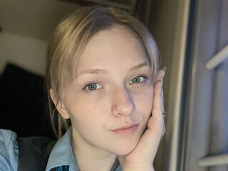 free live cam chat PiaFykes