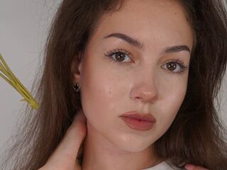 camgirl chat room StarrAgustine