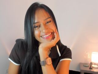camgirl fingering shaved pussy ValdriCanela