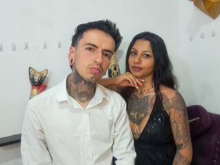 live chat with couple having sex DaveandSammy