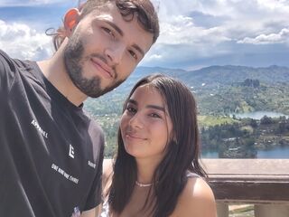 hot webcam slut fucking JosseandAlexa