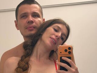 livesex webcam show MissAndKis
