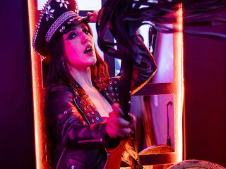 webcamgirl bdsm CleodoraNoir