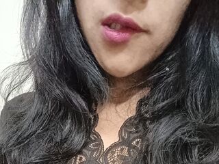webcamgirl sex chat AakritiRajwanshi