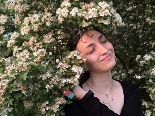 naughty cam girl AdalineScavetta