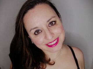 cam girl livecam AdelaAlbaNatural