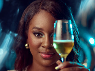 naughty camgirl fingering pussy AkiraHomers