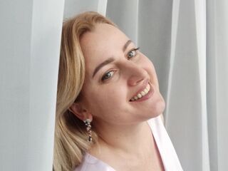 sexcam online AlexaDeneuve