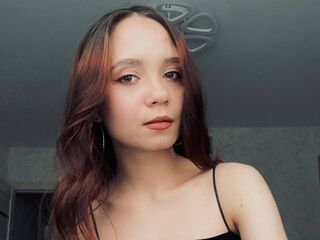 hot girl webcam photo AlisPrices