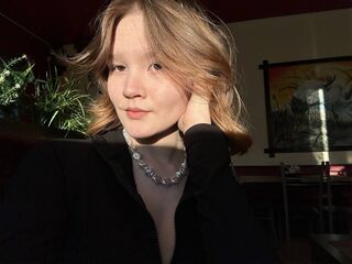 masturbating cam girl AliseBlade