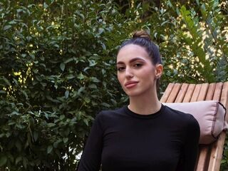 cam girl playing with dildo AmyReeves