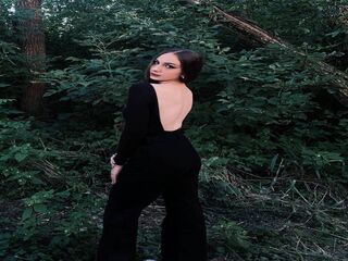 chat room livesex AnnamaeQuartieri