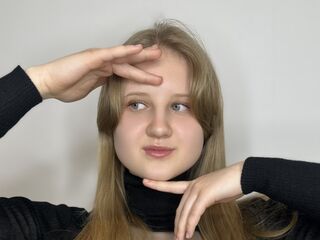 naked webcam girl picture ArmindaMerry