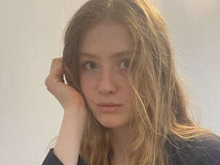 sexy live girl AuraTyce