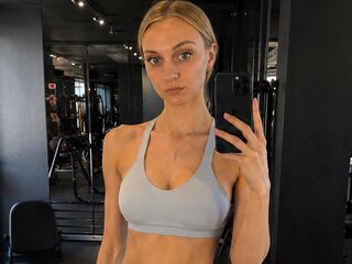 camwhore masturbating with sextoy BeckieGuerro