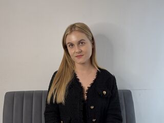 anal webcam BellaMonson
