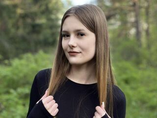 cybersex chat room BernardPeters