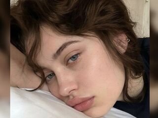 fingering BrettOpher