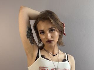 webcam bitch chatroom CammiePratten