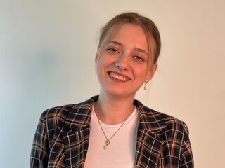 fingering CherieVanmatre