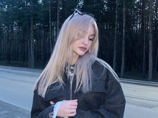 hot cam girl fingering ClarineTimson