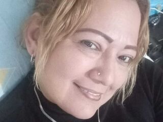 sexy webcamgirl pic ClauDaniels