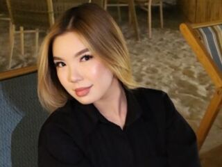 girl fingering pussy CordieMaceyak