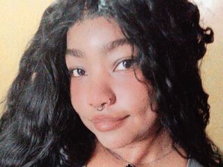 camgirl chatroom DannaMirror