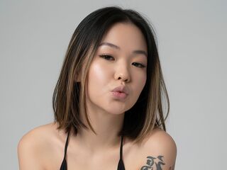 live webcam model DominiqueAngeron