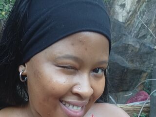 camgirl photo DoraPhillips