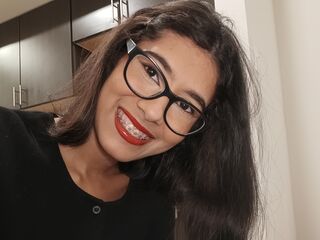 cam girl masturbating with sextoy EdimMiller