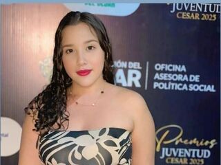 video ElaMaxwell