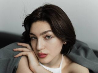 strip tease ElvieTorbett