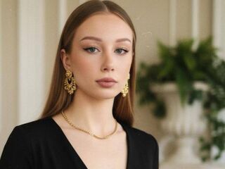 cyber sex web cam EmaGurrad