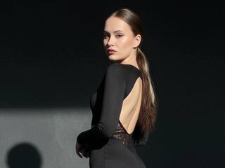 kinky webcam picture EmilyGiffin