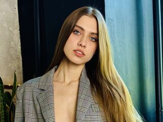 chatroom webcam pic EmilyMontgomery