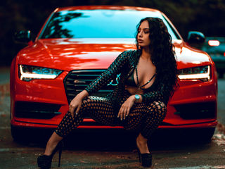 jasmin webcam model ErinAzzaro