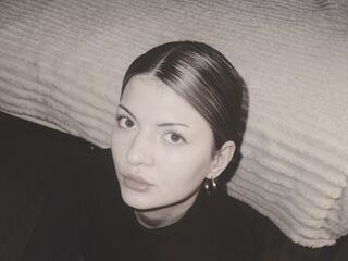 Kinky webcam girl GenaBaillargeon
